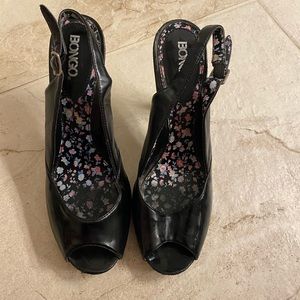 Bongo black open toe heels size 9.5